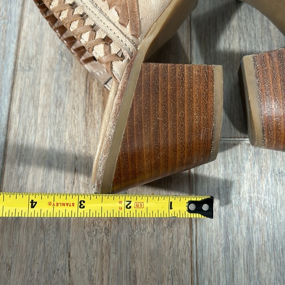 Jeffrey Campbell Woven Mules / Anthropologie size 8 - Picture 9 of 13